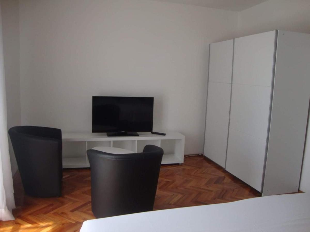 Apartments Ljiljana オレビック エクステリア 写真