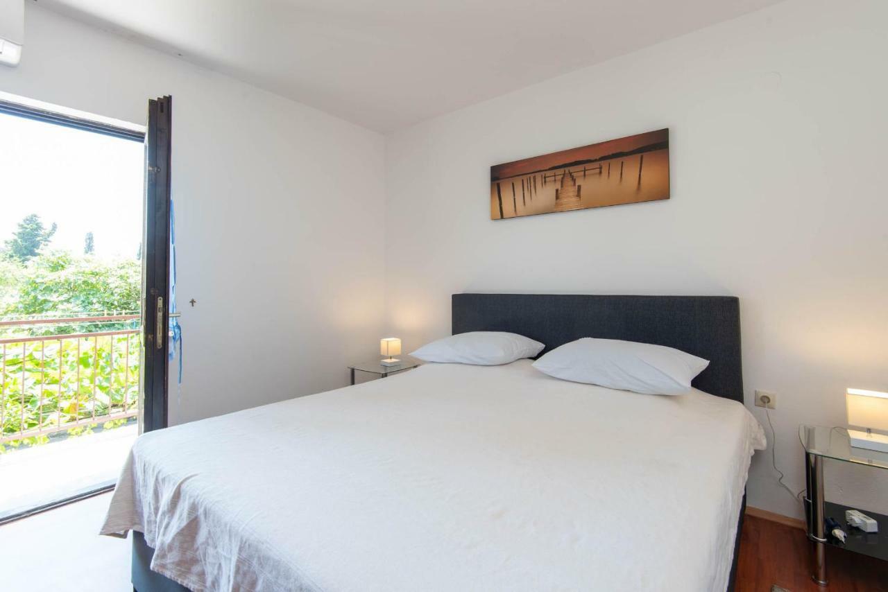 Apartments Ljiljana オレビック エクステリア 写真