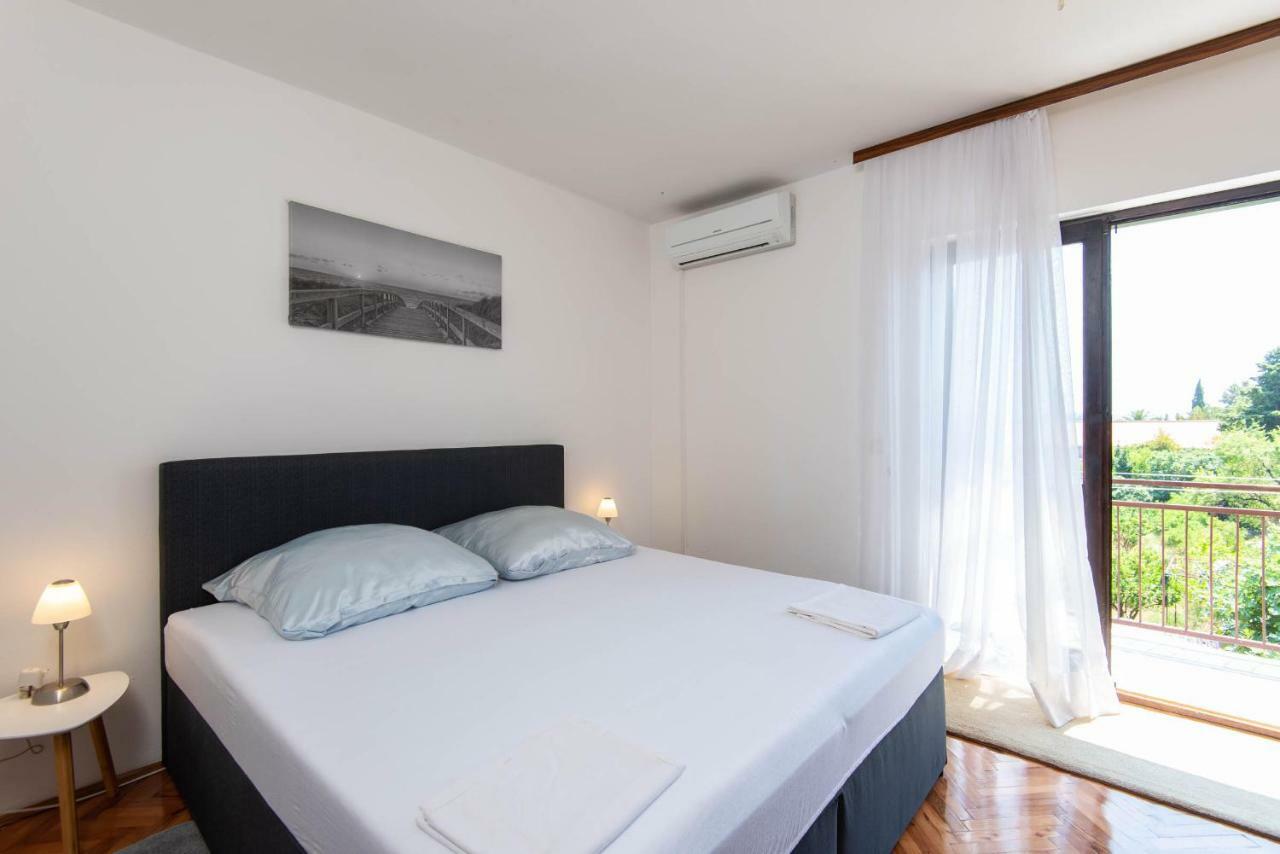 Apartments Ljiljana オレビック エクステリア 写真
